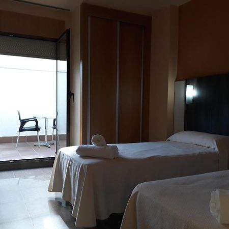 Hotel Morell ภายนอก รูปภาพ