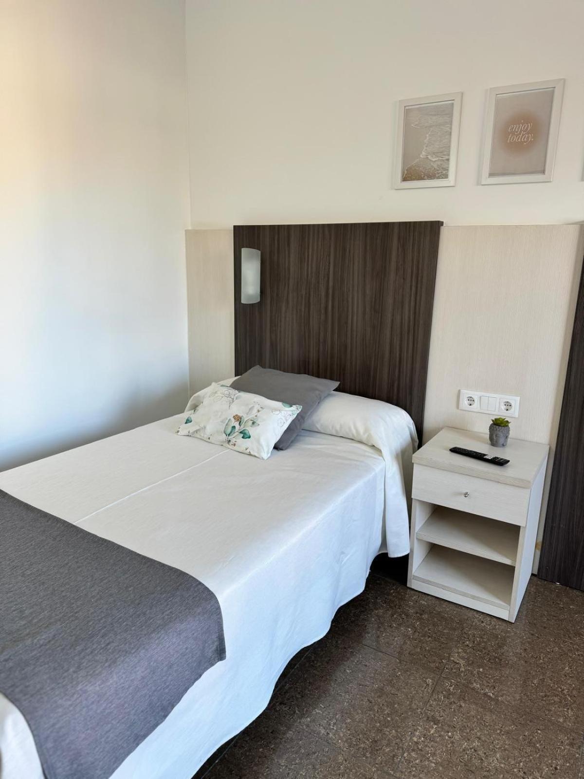 Hotel Morell ภายนอก รูปภาพ