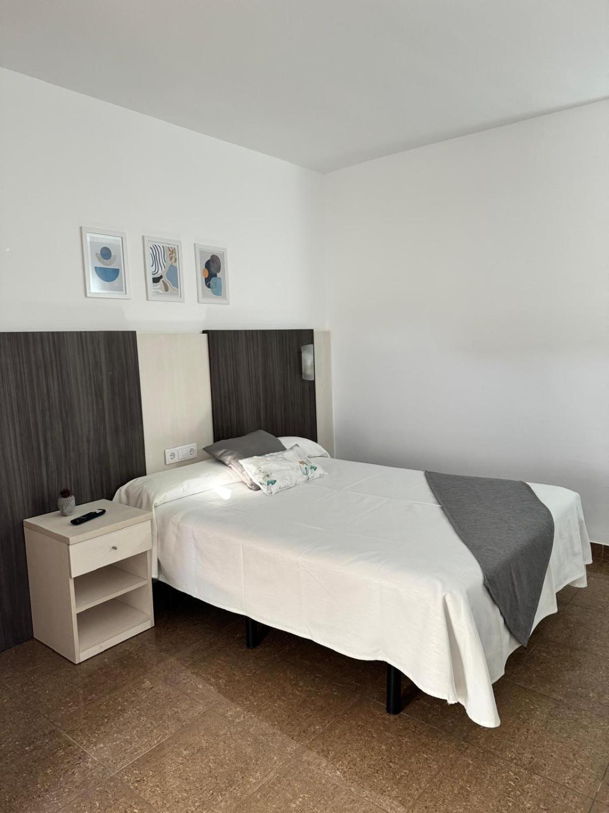 Hotel Morell ภายนอก รูปภาพ