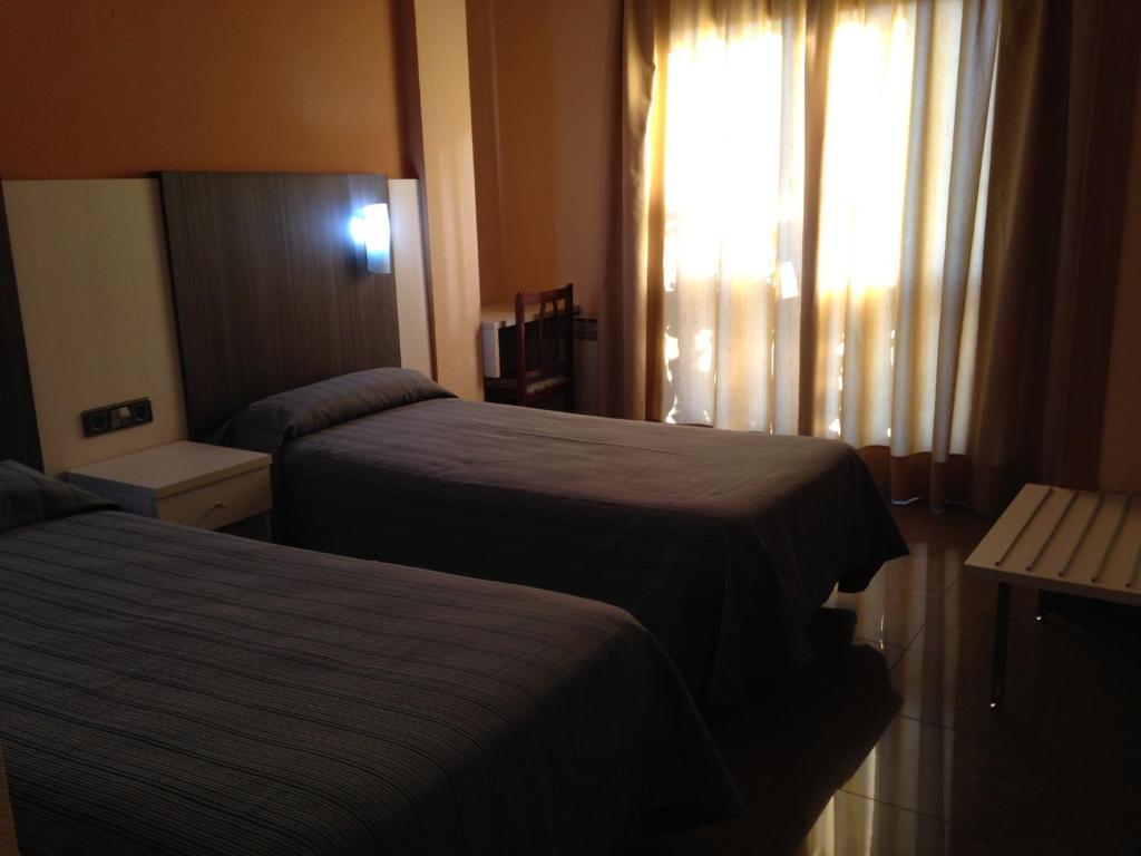 Hotel Morell ภายนอก รูปภาพ