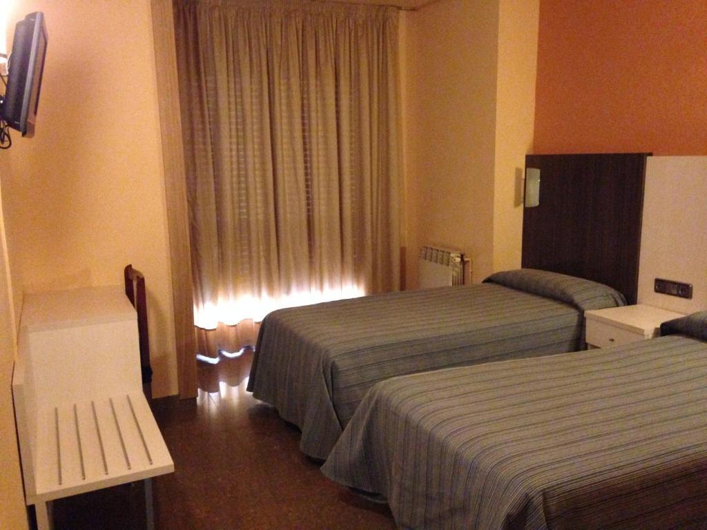Hotel Morell ภายนอก รูปภาพ